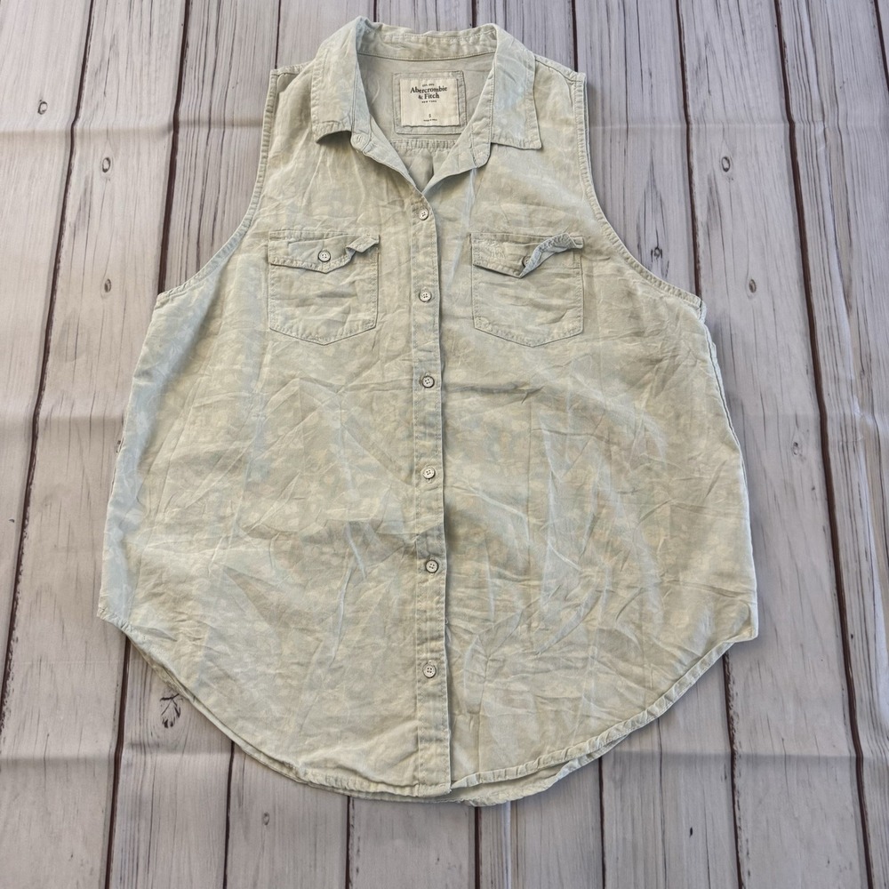 Abercrombie & Fitch Chambray‎ Sleeveless Top Floral  Women Small